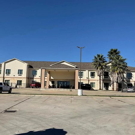 Yorktown Inn And Suites エクステリア 写真