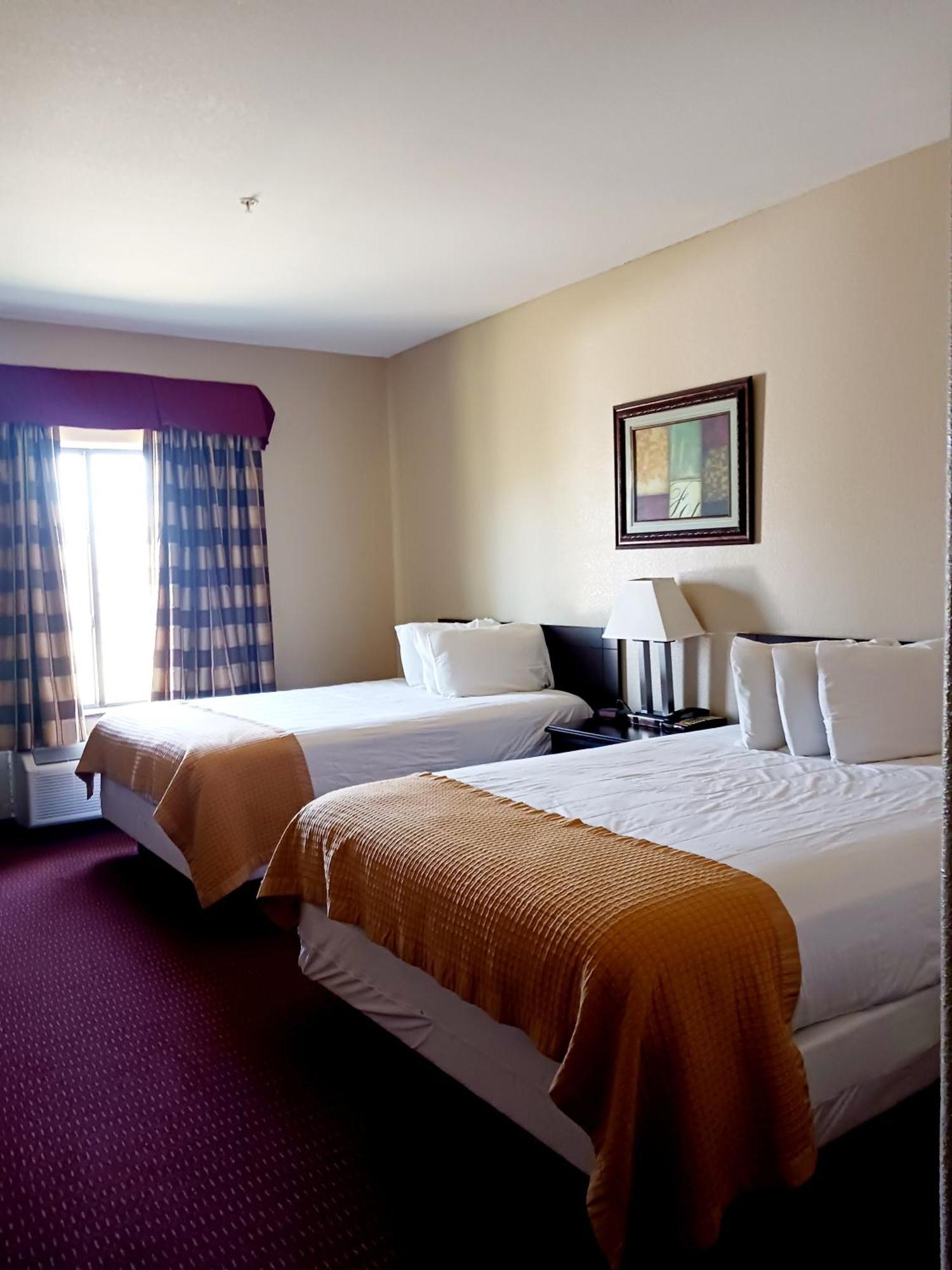 Yorktown Inn And Suites エクステリア 写真